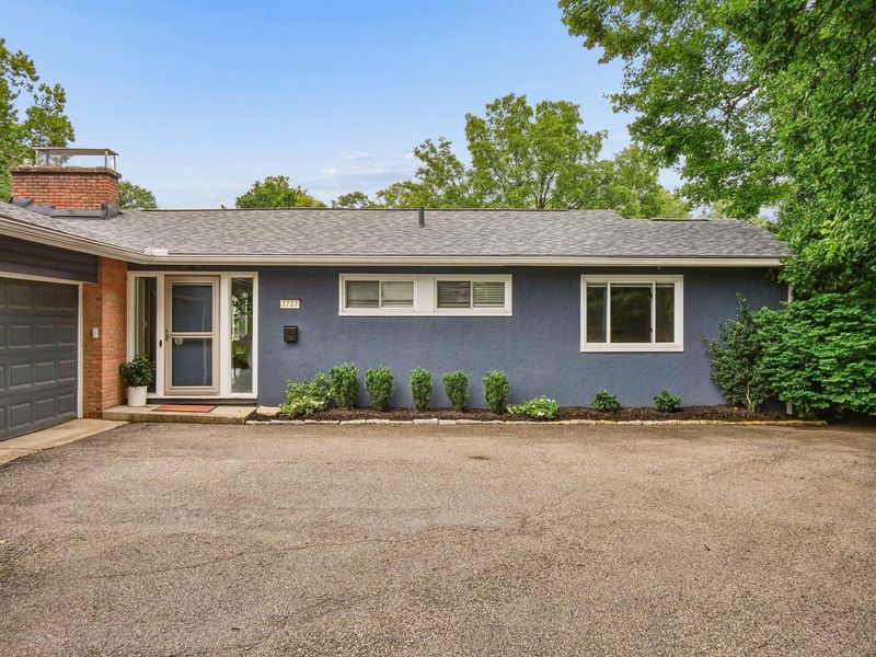 3727 Sunset Drive, Upper Arlington, OH 43221 Photo 3