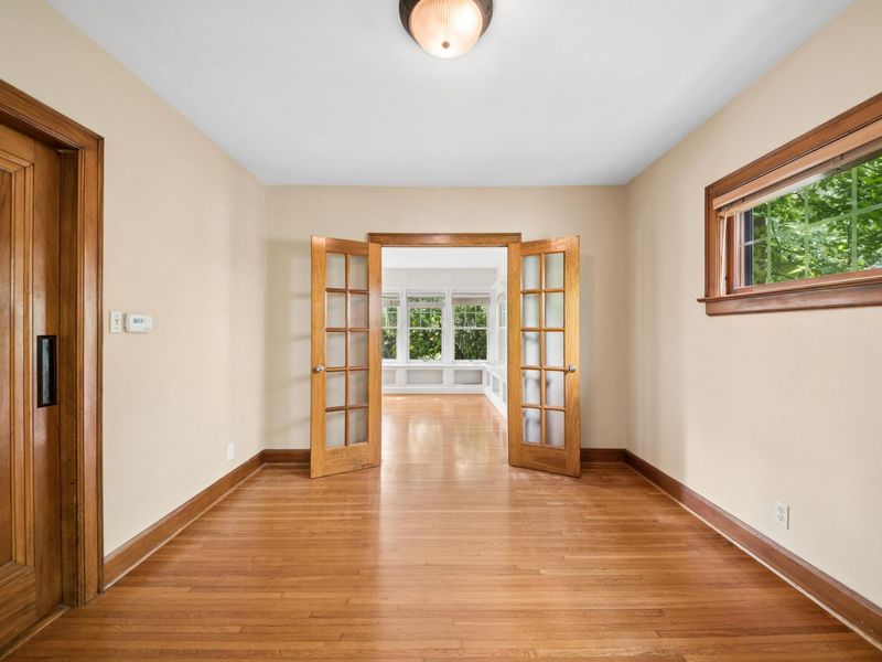 393 Mimring Road, Columbus, OH 43202 Photo 17
