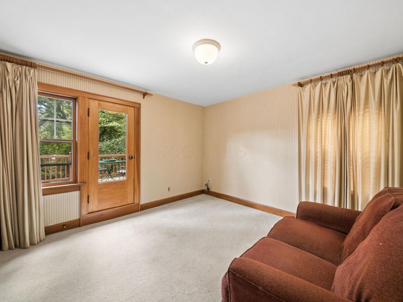 393 Mimring Road, Columbus, OH 43202 Photo 31