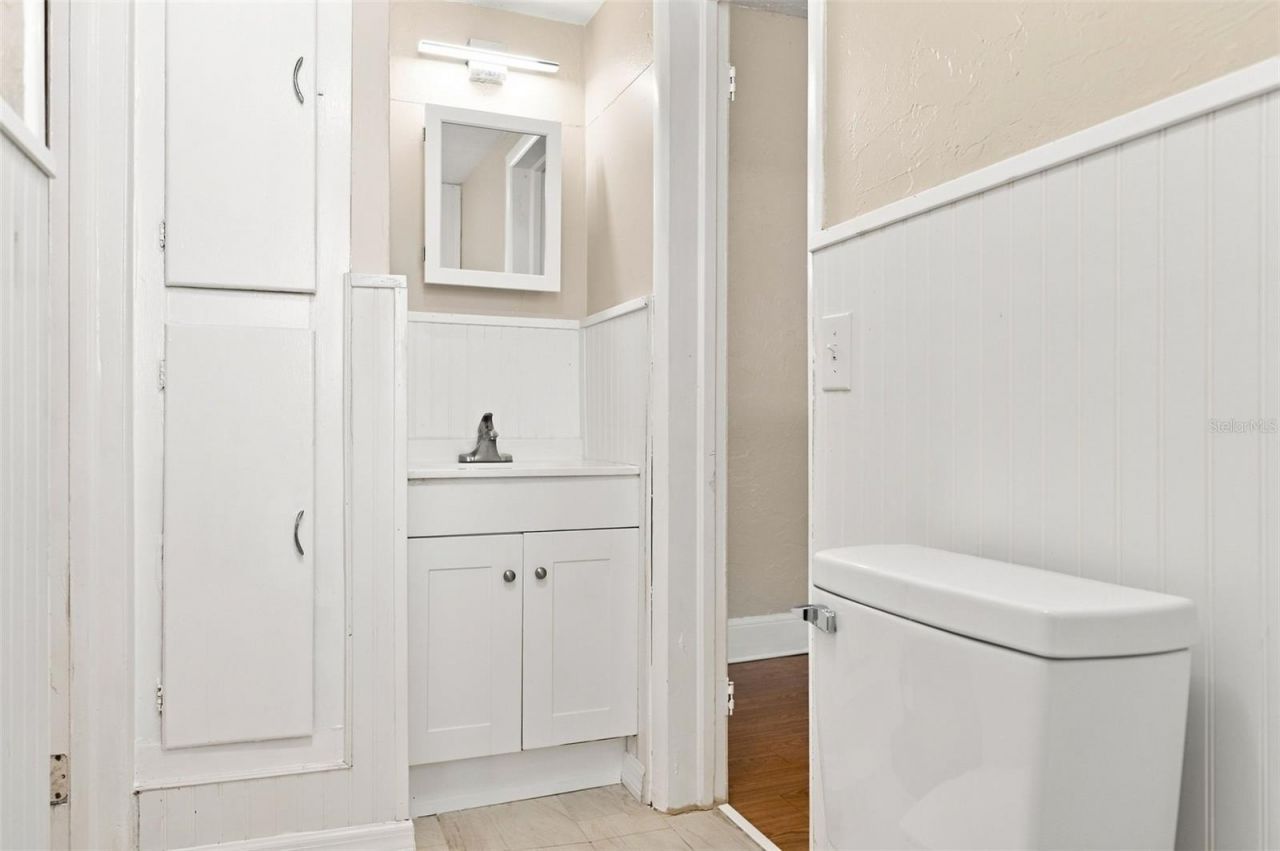1003 Patterson Drive, Sarasota, FL 34234 Photo