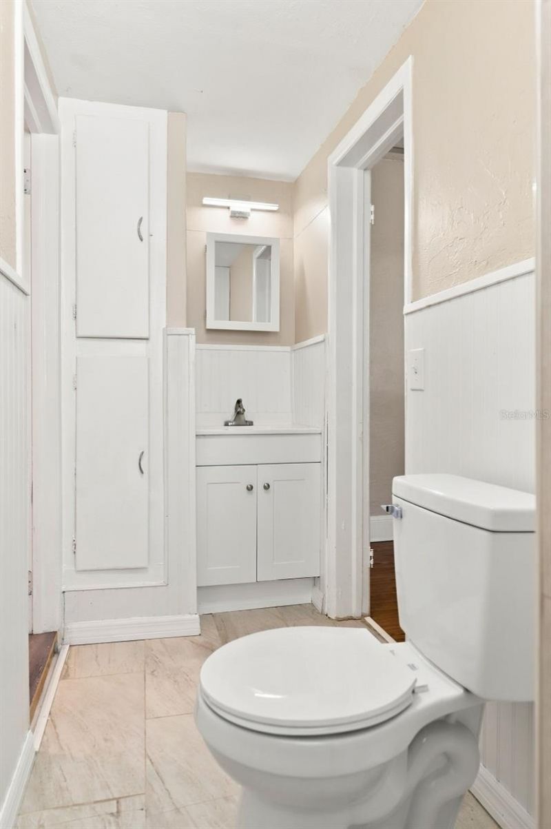 1003 Patterson Drive, Sarasota, FL 34234 Photo