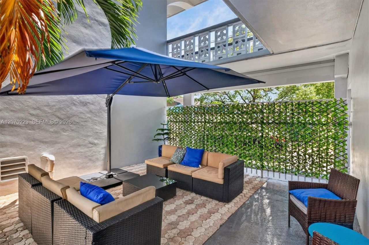 1818 Rodman St , Unit 3B, Hollywood, FL 33020 Photo