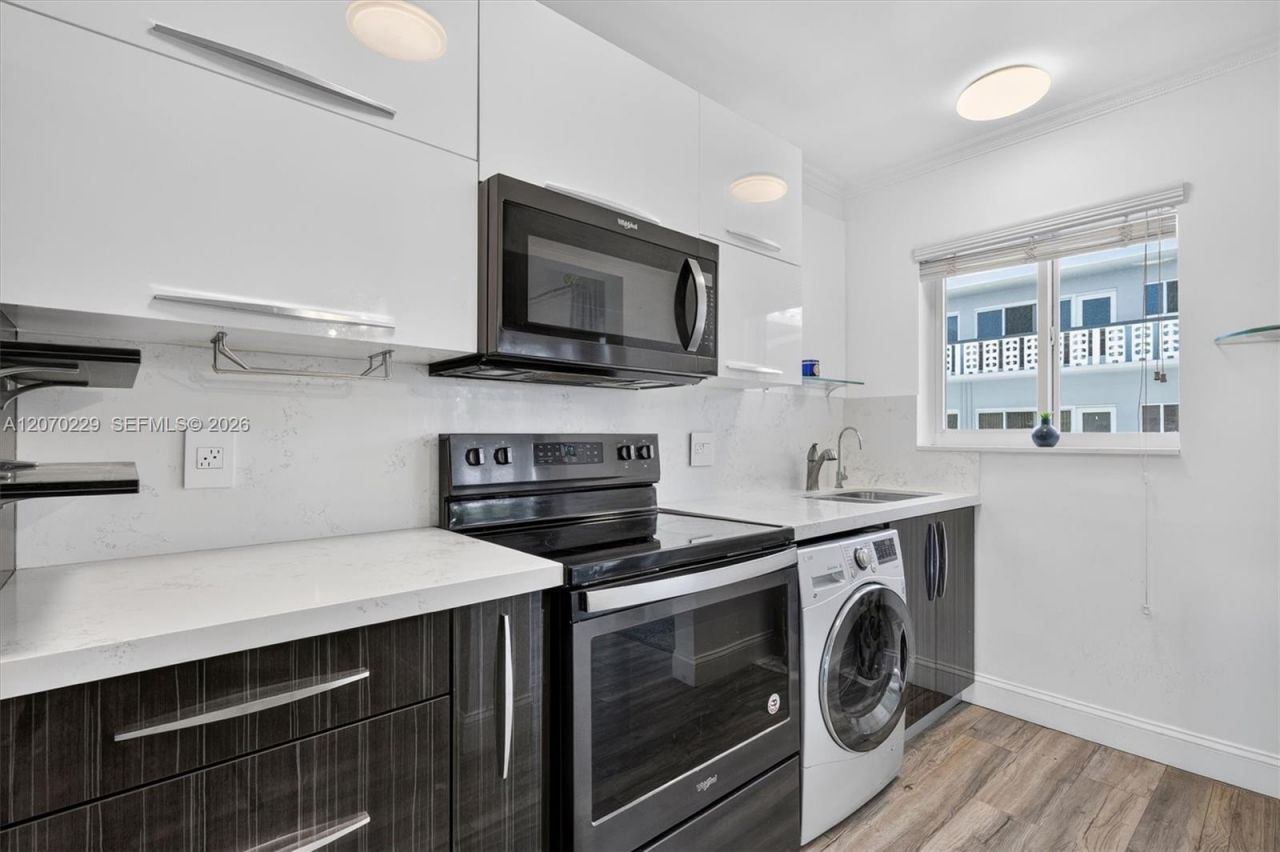 1818 Rodman St , Unit 3B, Hollywood, FL 33020 Photo