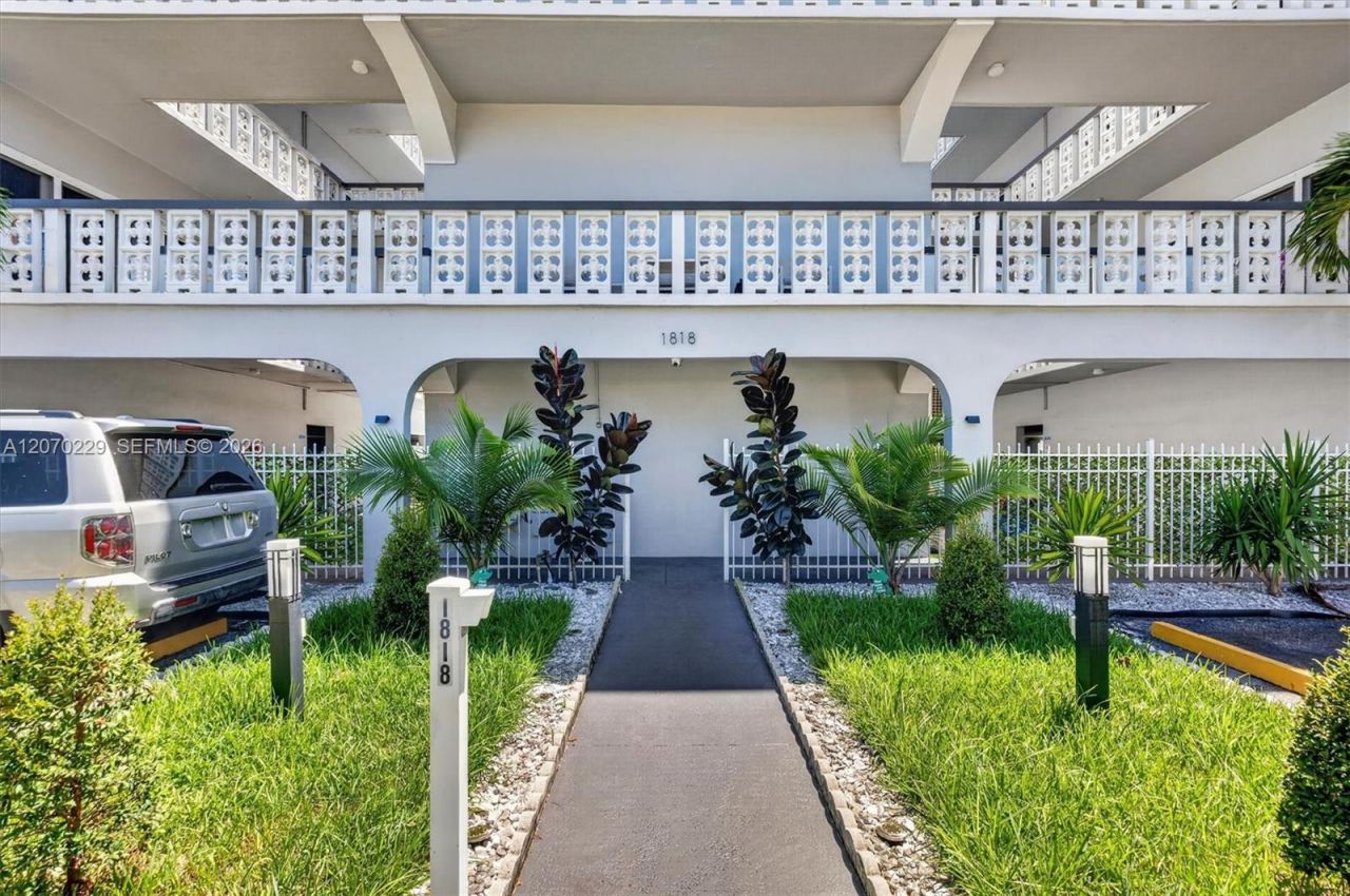 1818 Rodman St , Unit 3B, Hollywood, FL 33020 Photo
