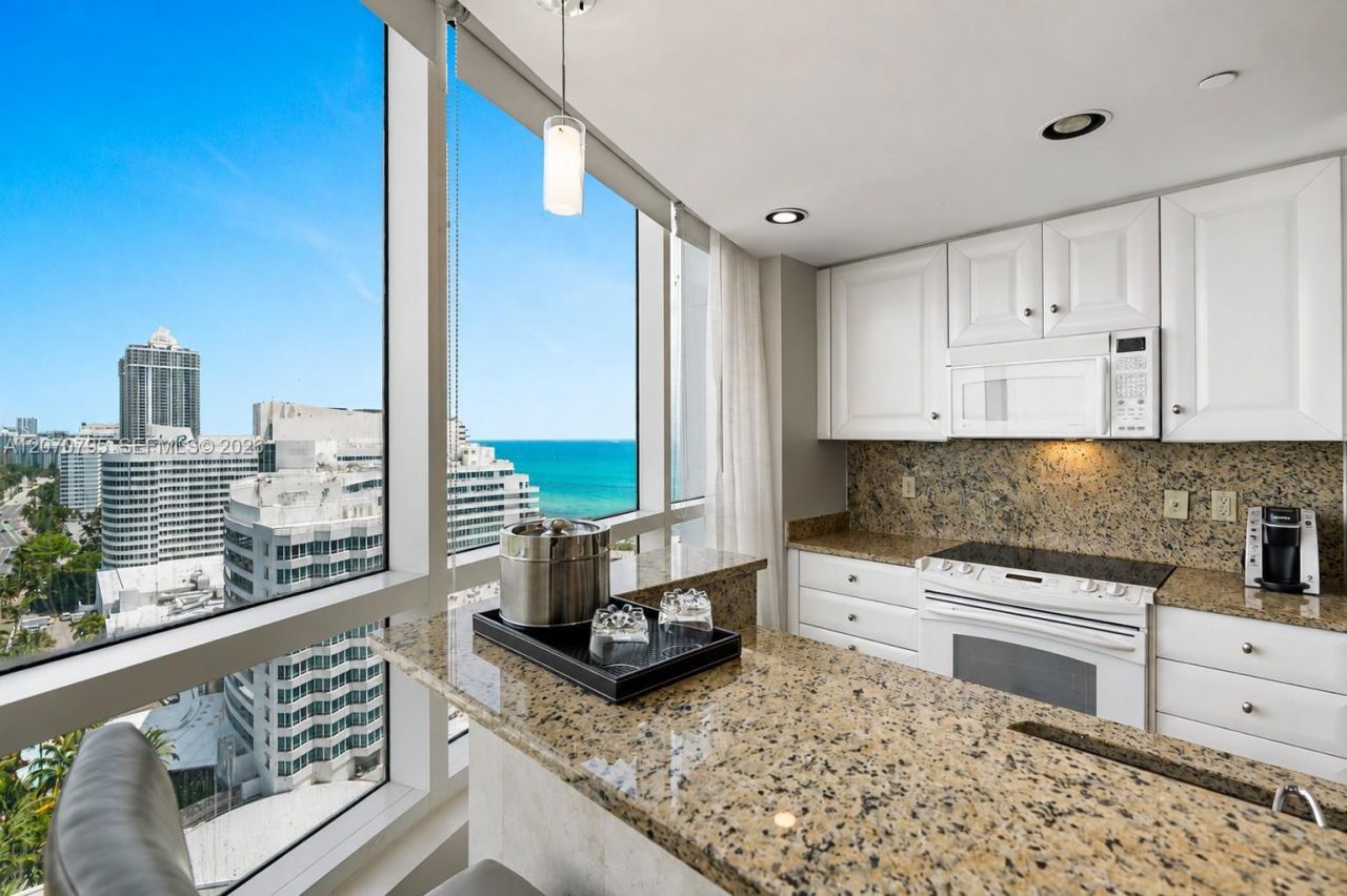 4401 Collins Ave , Unit 1915/1917, Miami Beach, FL 33140 Photo