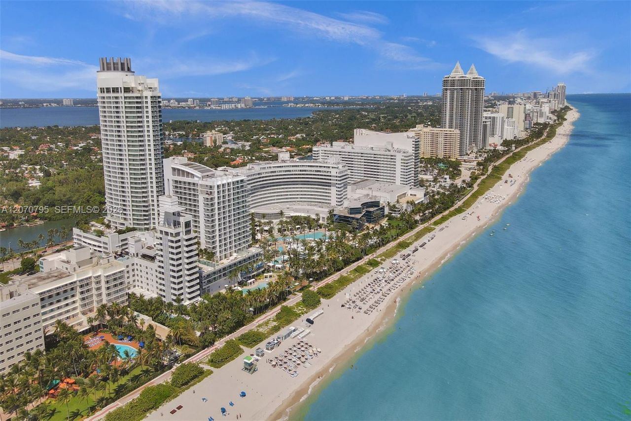 4401 Collins Ave , Unit 1915/1917, Miami Beach, FL 33140 Photo