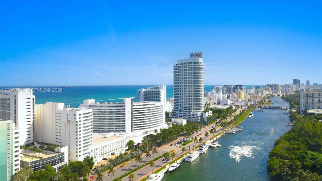 4401 Collins Ave , Unit 1915/1917, Miami Beach, FL 33140 Photo