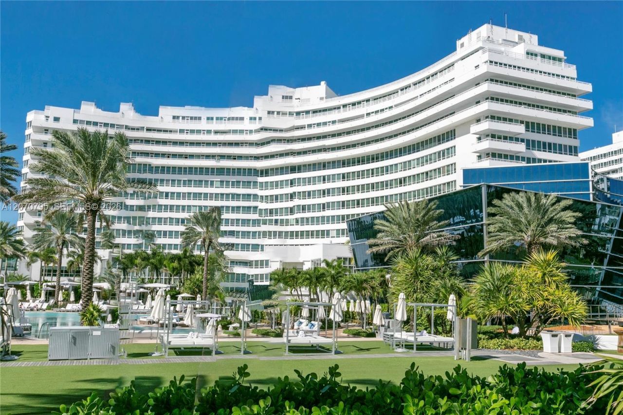 4401 Collins Ave , Unit 1915/1917, Miami Beach, FL 33140 Photo