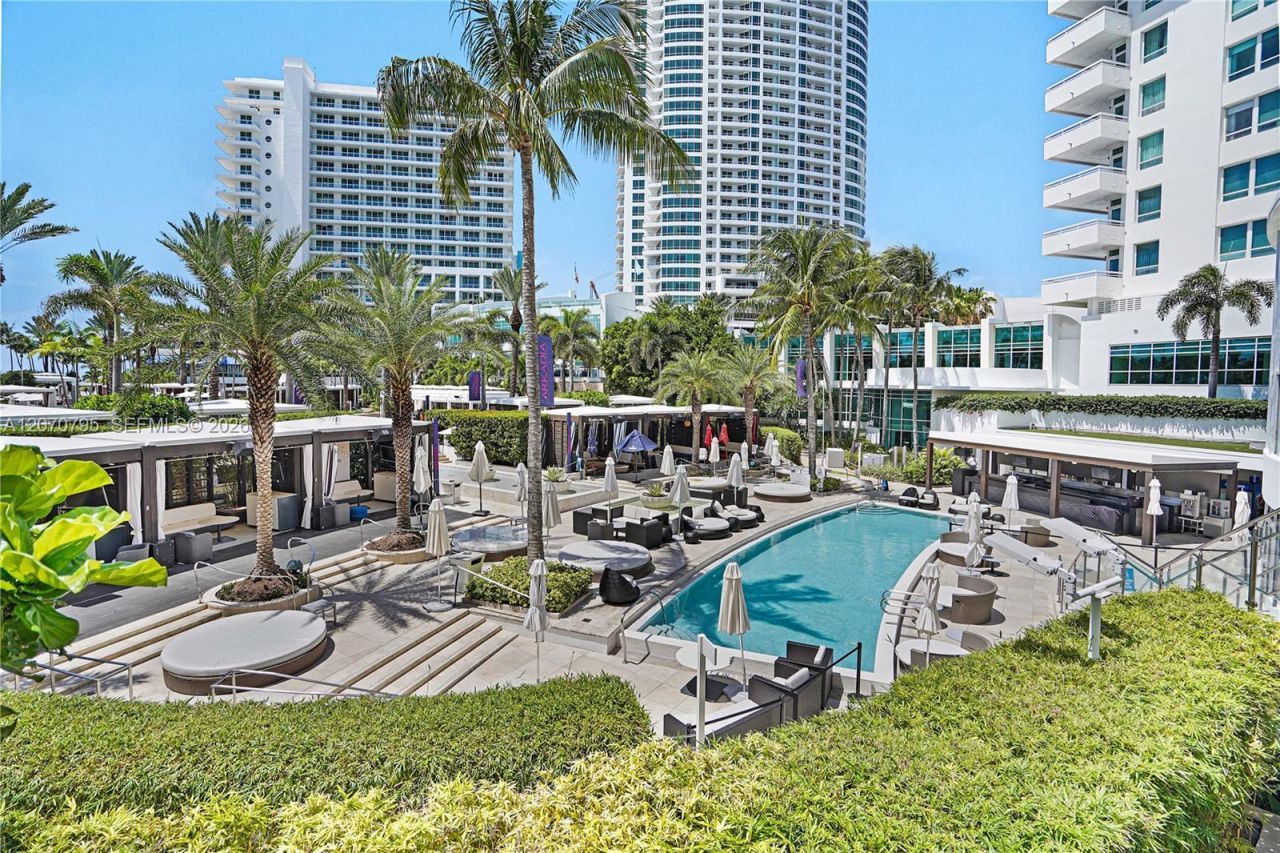 4401 Collins Ave , Unit 1915/1917, Miami Beach, FL 33140 Photo