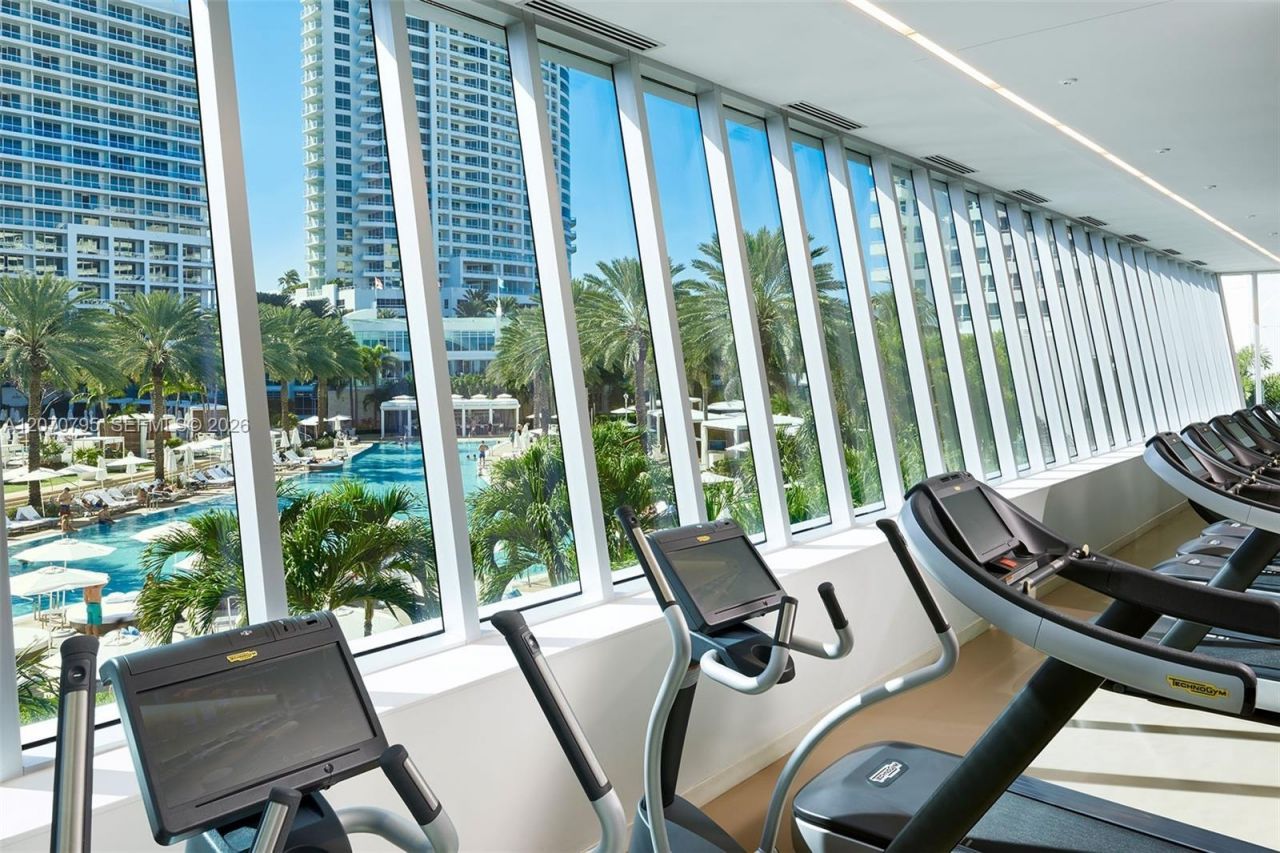4401 Collins Ave , Unit 1915/1917, Miami Beach, FL 33140 Photo