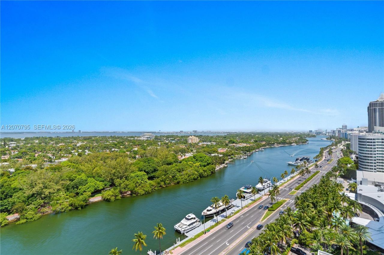 4401 Collins Ave , Unit 1915/1917, Miami Beach, FL 33140 Photo