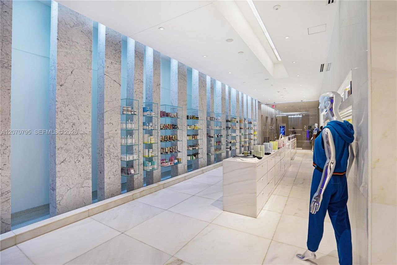 4401 Collins Ave , Unit 1915/1917, Miami Beach, FL 33140 Photo