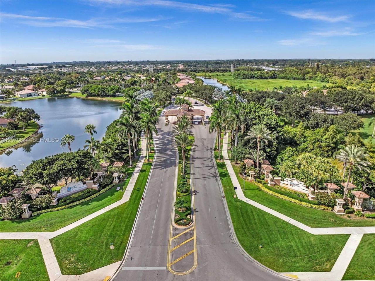 6271 SW 195th Ave, Pembroke Pines, FL 33332 Photo