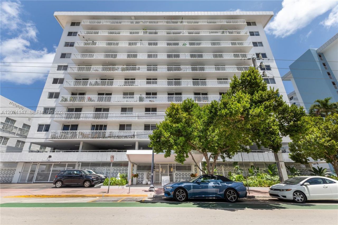 401 Ocean Dr , Unit 607, Miami Beach, FL 33139 Photo