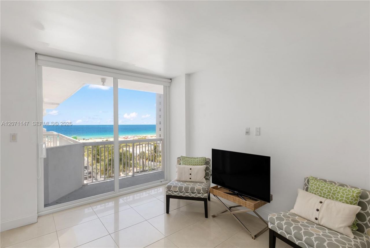 401 Ocean Dr , Unit 607, Miami Beach, FL 33139 Photo