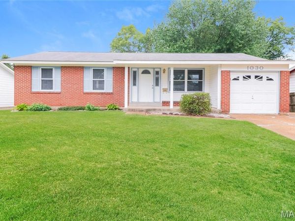 1030 Lees Lane , Florissant, MO 63031