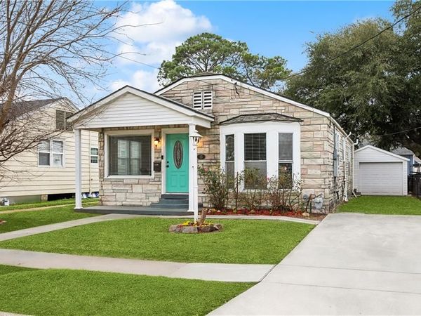 15 LABARRE Place, Jefferson, LA 70121