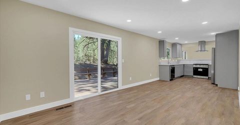 2844 Silverwood Ct, South Lake Tahoe, CA 96150 Photo