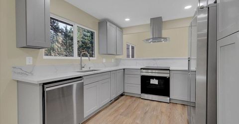 2844 Silverwood Ct, South Lake Tahoe, CA 96150 Photo