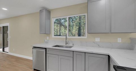 2844 Silverwood Ct, South Lake Tahoe, CA 96150 Photo
