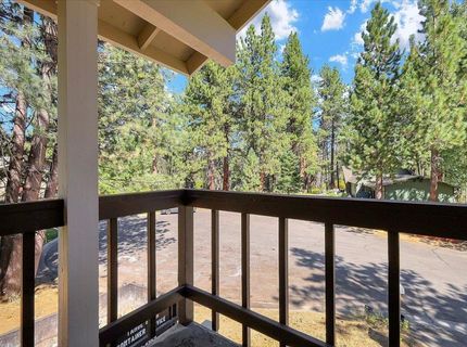 2844 Silverwood Ct, South Lake Tahoe, CA 96150 Photo