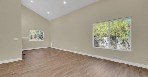 2844 Silverwood Ct, South Lake Tahoe, CA 96150 Photo