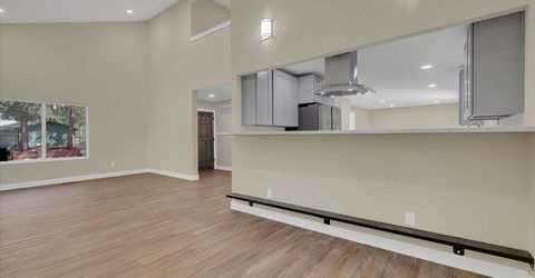 2844 Silverwood Ct, South Lake Tahoe, CA 96150 Photo