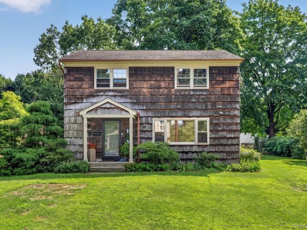 10 Washington Avenue, Sloatsburg, NY 10974