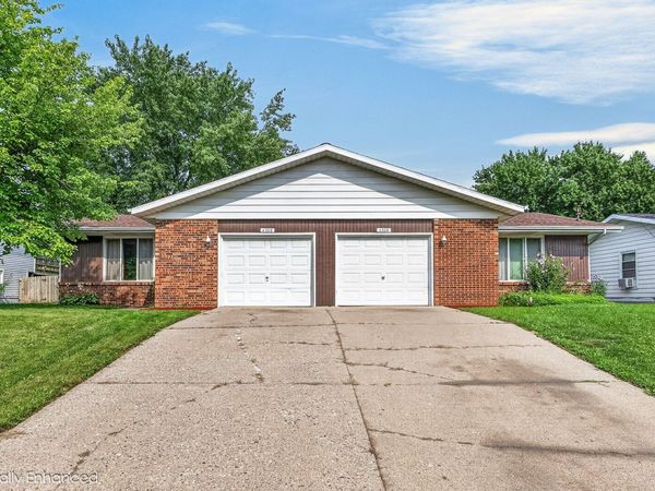 4306-4308 Dawes Court SE, Grand Rapids, MI 49508