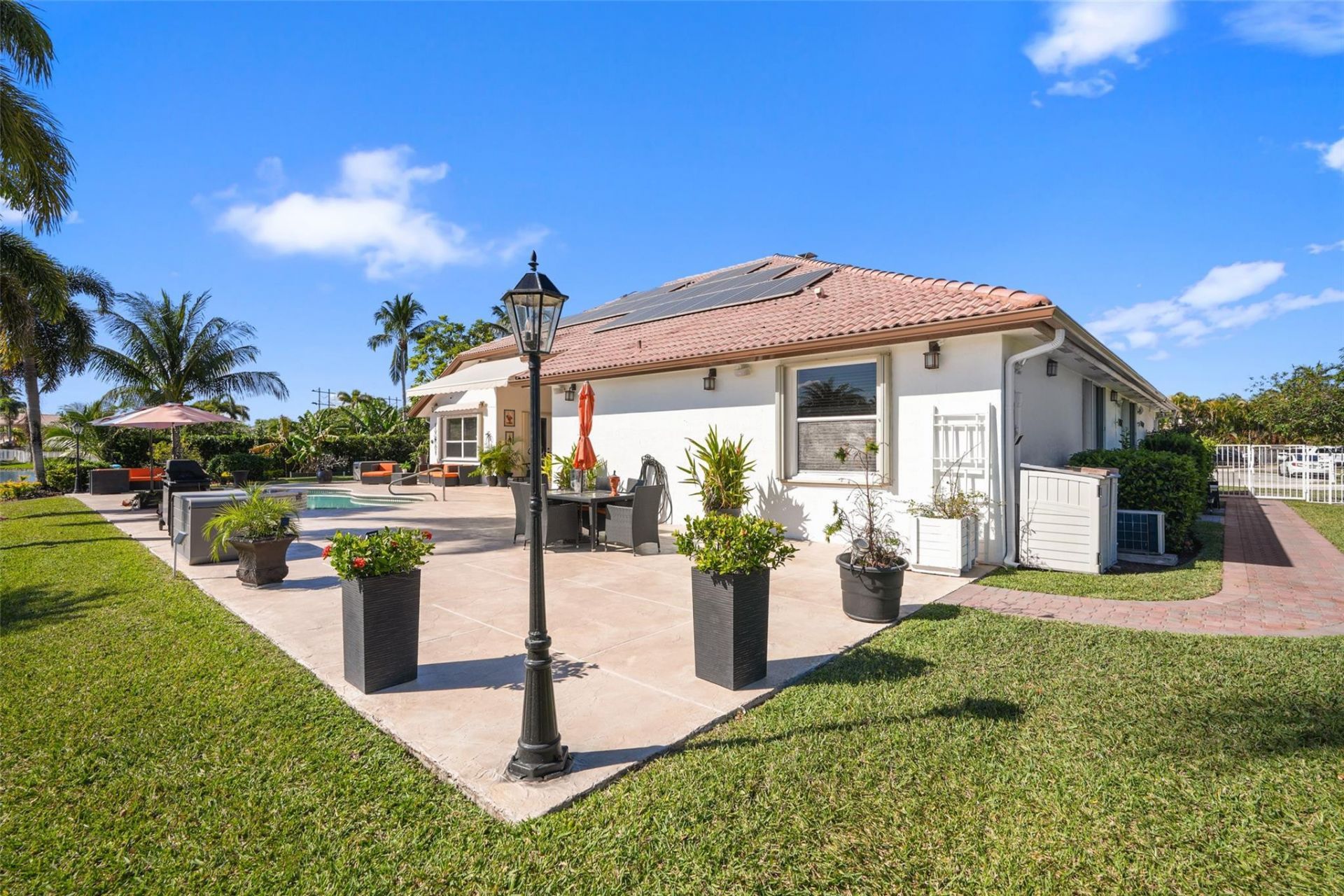 6691 Segovia Way, Pembroke Pines, FL 33331 Photo
