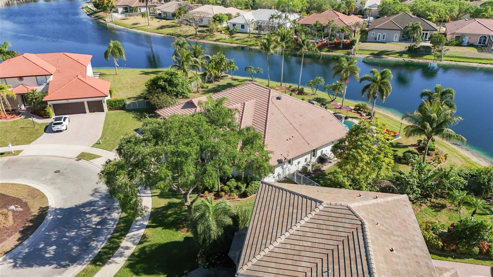 6691 Segovia Way, Pembroke Pines, FL 33331 Photo