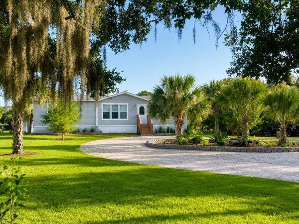 15136 NW 292nd Street, Okeechobee, FL 34972