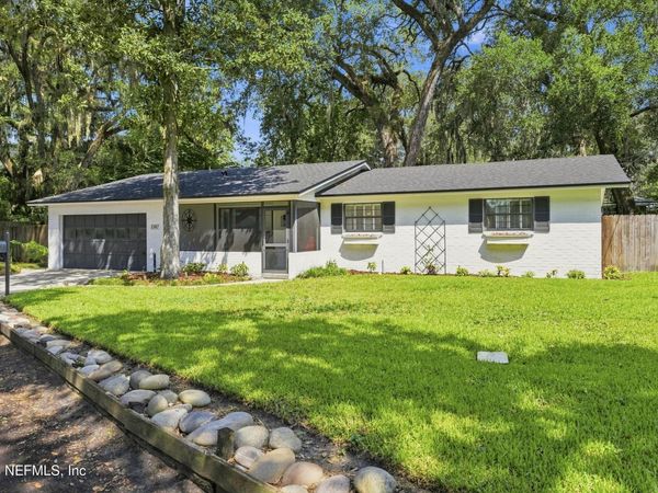 1347 REDBUD Lane, Jacksonville, FL 32207