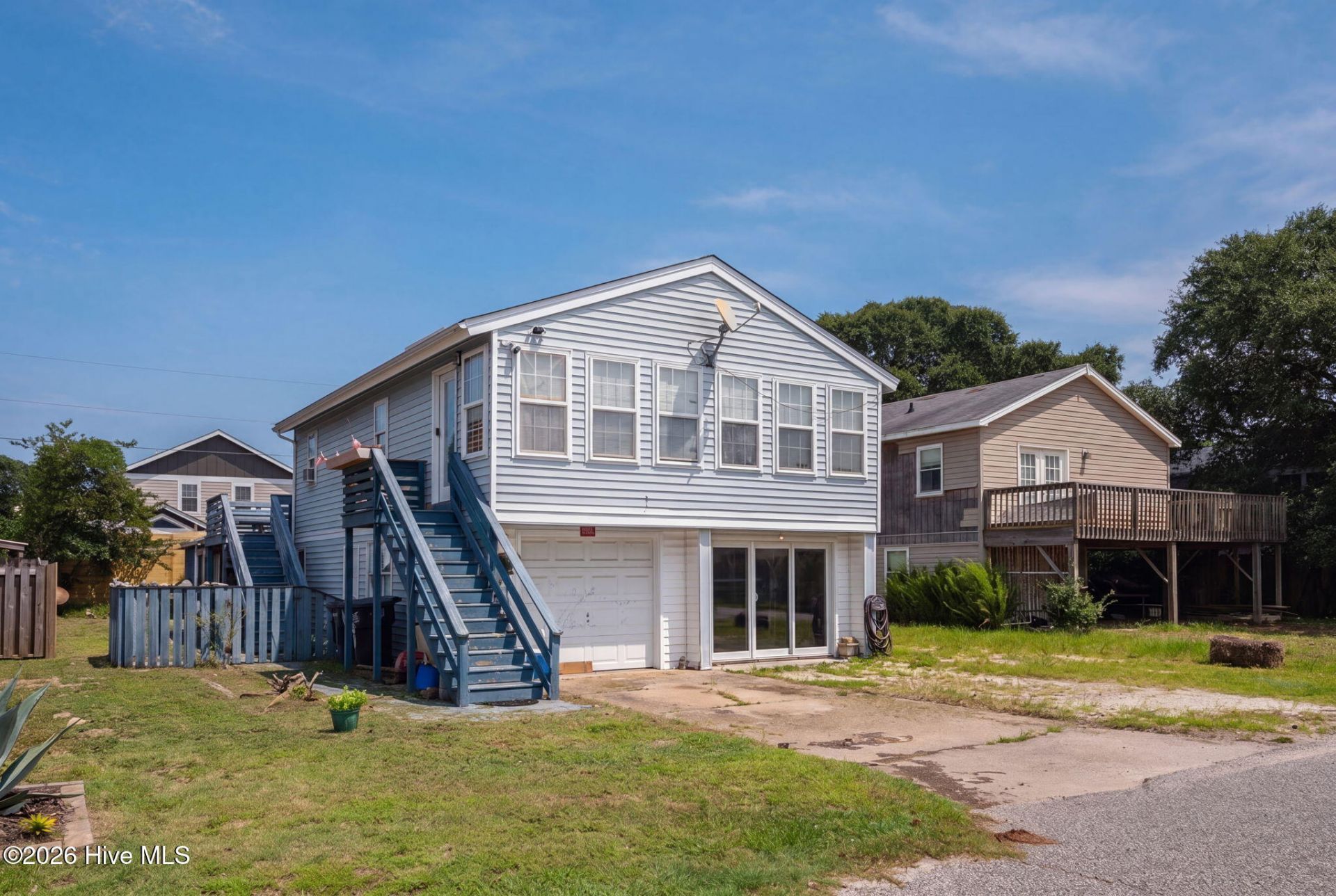 2023 Yorktown Street, Kill Devil Hills, NC 27948 Main Photo