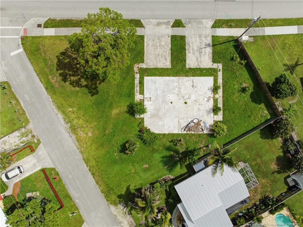 4972 SE Primrose Way , Stuart, FL 34997 Photo