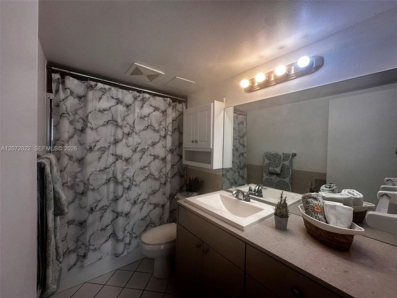 6700 Cypress Rd , Unit 111, Plantation, FL 33317 Photo
