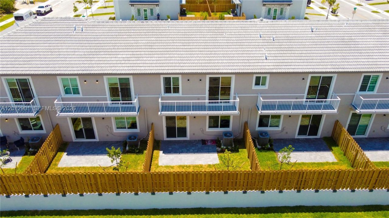1475 SE 7th Ter , Homestead, FL 33034 Photo