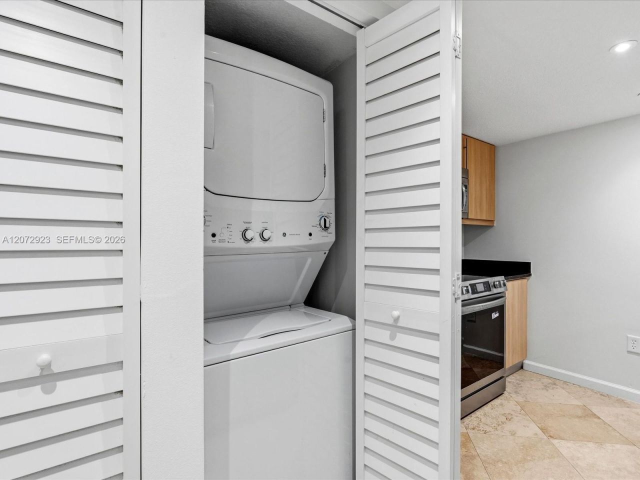 7600 Collins Ave, Unit 703, Miami Beach, FL 33141 Photo