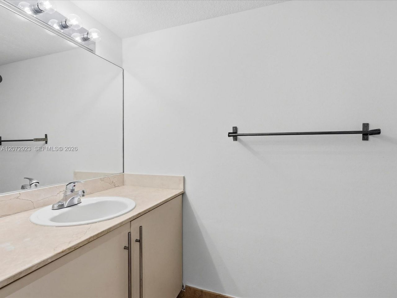 7600 Collins Ave, Unit 703, Miami Beach, FL 33141 Photo