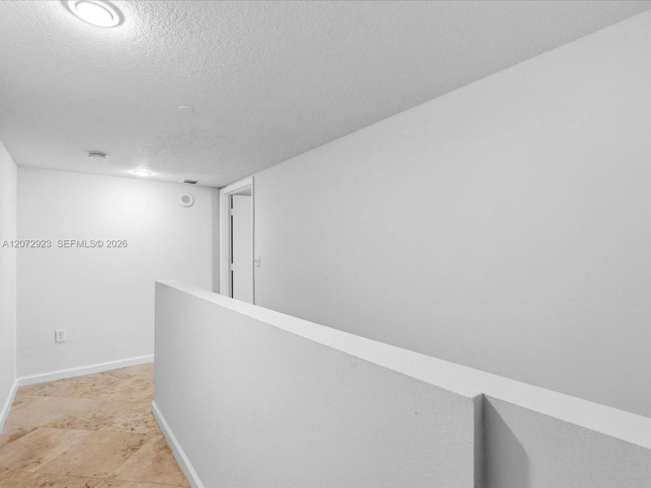 7600 Collins Ave, Unit 703, Miami Beach, FL 33141 Photo