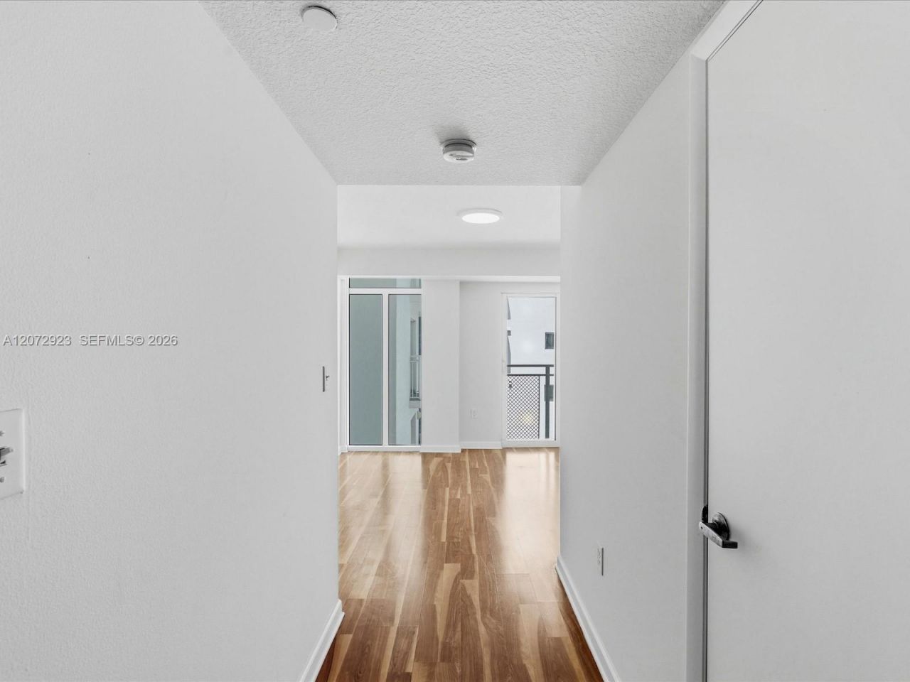 7600 Collins Ave, Unit 703, Miami Beach, FL 33141 Photo