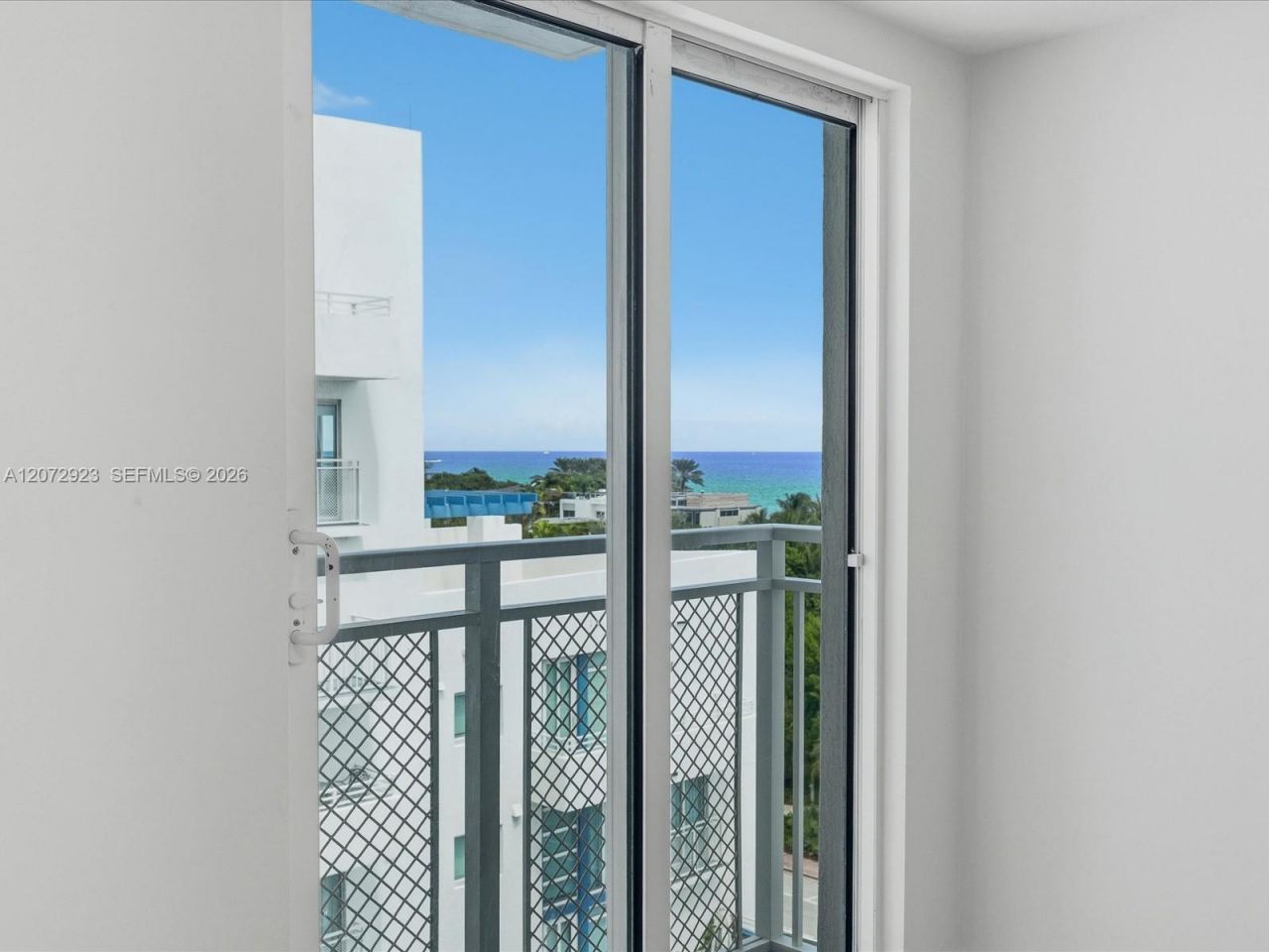 7600 Collins Ave, Unit 703, Miami Beach, FL 33141 Photo