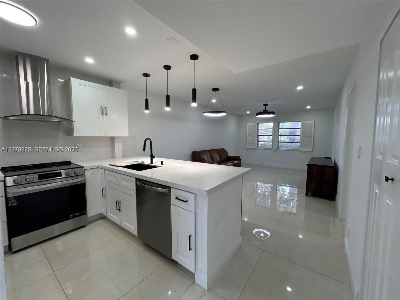 300 Berkley Rd, Unit 108, Hollywood, FL 33024 Photo