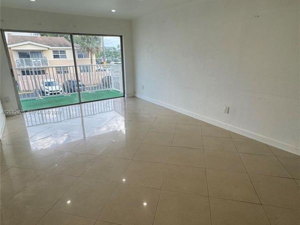 4530 NW 79th Ave , Unit 2D, Doral, FL 33166