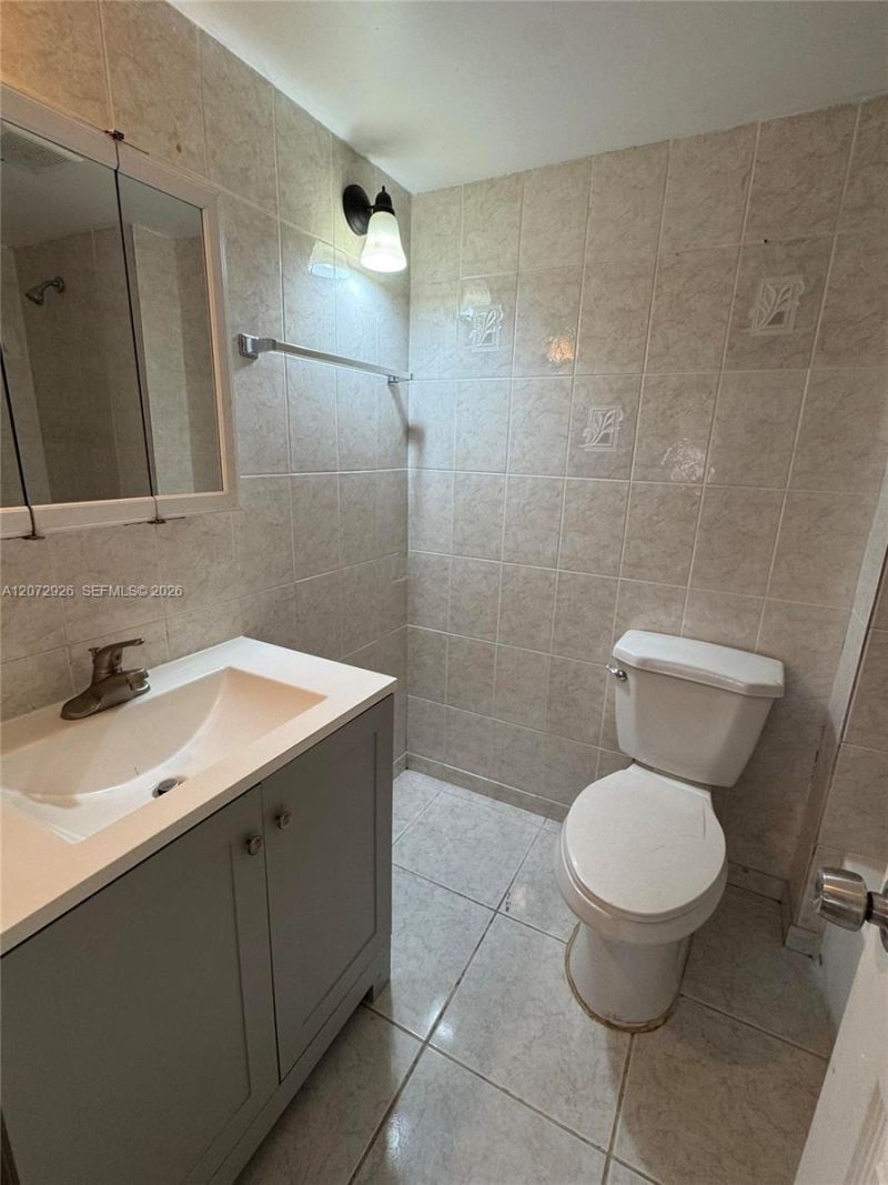 4530 NW 79th Ave , Unit 2D, Doral, FL 33166 Photo