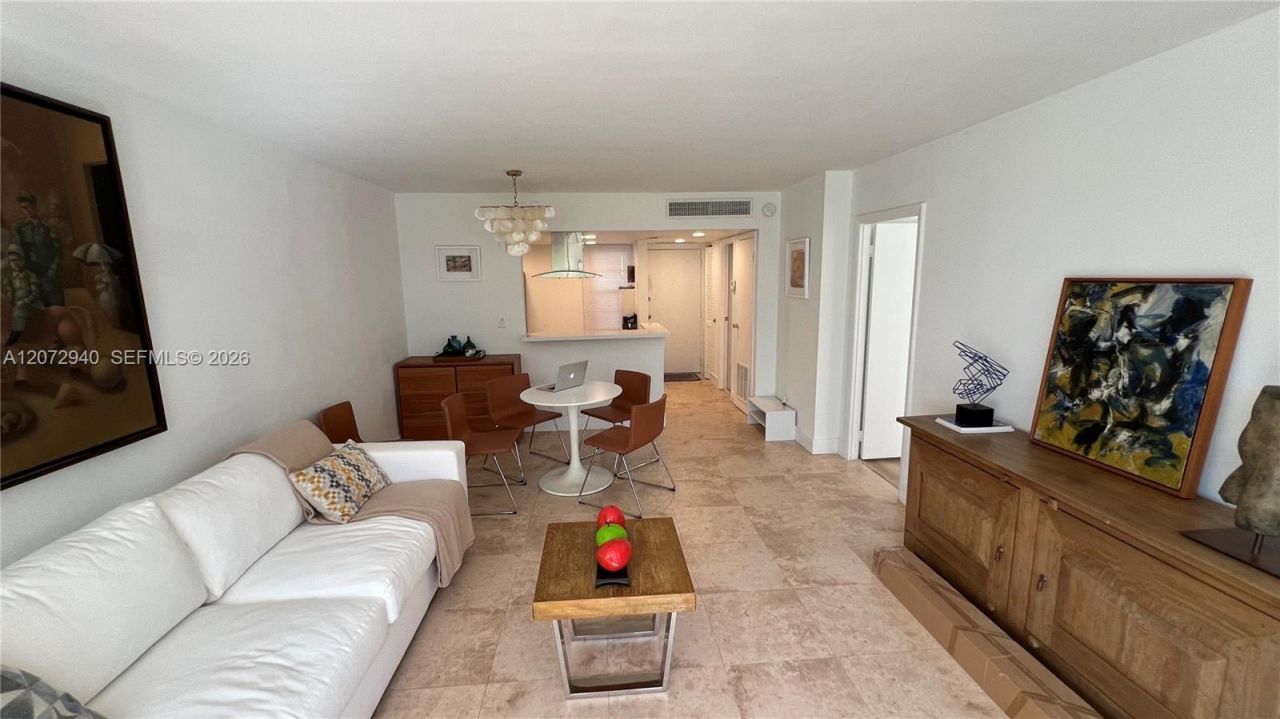 20500 W Country Club Dr , Unit 117, Aventura, FL 33180 Photo
