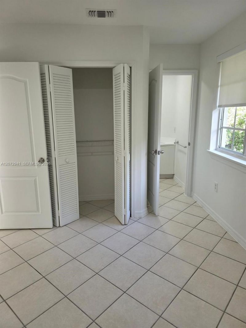 3090 Bird Av , Unit 303, Coconut Grove, FL 33133 Photo