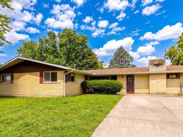 1906 Wilshire Drive, Xenia, OH 45385