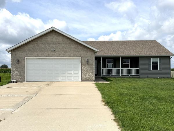 264 S Meadow Lane, Wheatfield, IN 46392