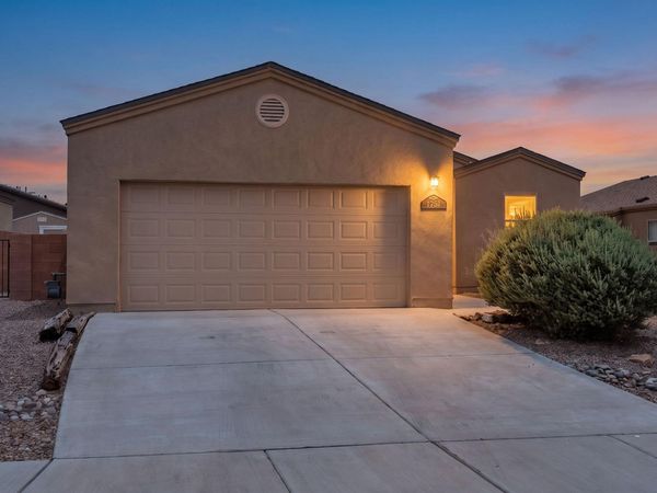 1781 Camino Rustica SW, Los Lunas, NM 87031
